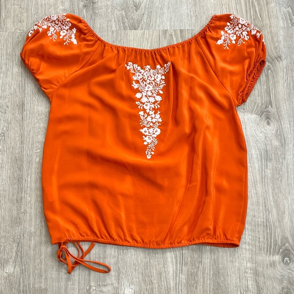 Karen Kane Medium Orange White Floral Embroidered 100% Silk Peasant Top Blouse - Picture 4 of 8